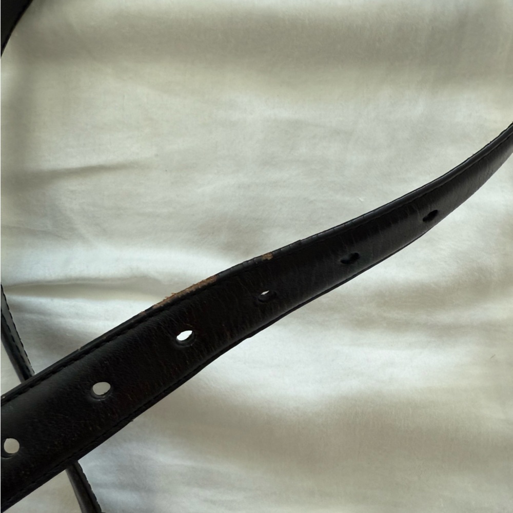 Aritzia classic legendary black and gold leather belt - Picture 3 of 4